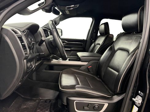 Used 2022 RAM 1500 Laramie w/ Sport Appearance Package AWD/4WD image 9
