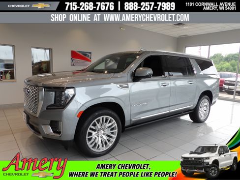 Used 2023 GMC Yukon XL Denali w/ Max Trailering Package AWD/4WD image 1