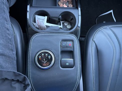 Used 2022 Ford Mustang Mach-E Premium image 22