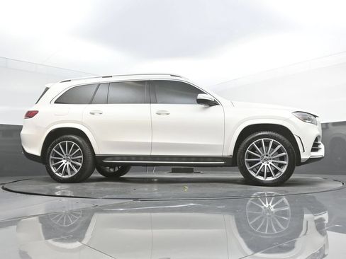 Used 2022 Mercedes-Benz GLS 450 4MATIC image 46