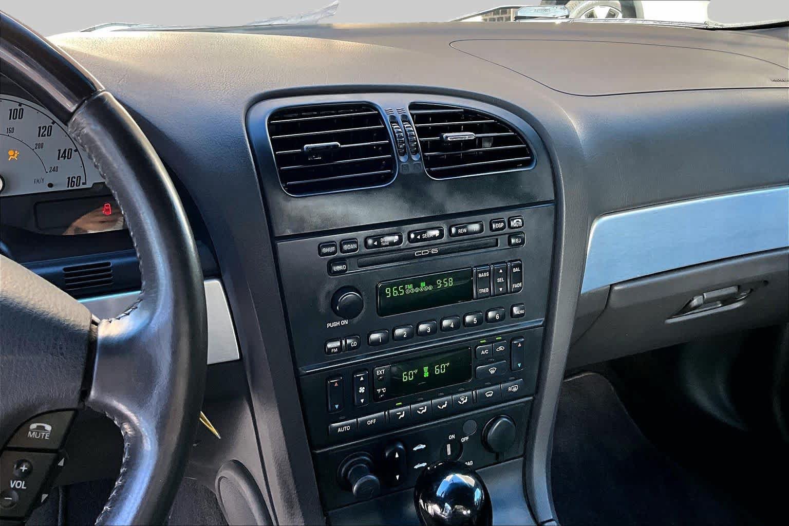 Used 2002 Ford Thunderbird RWD image 5