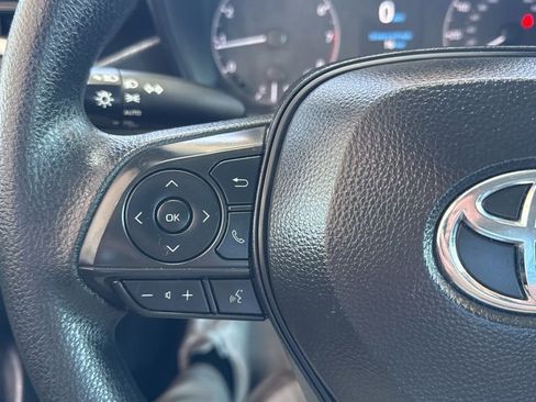 Used 2024 Toyota Corolla LE FWD image 19