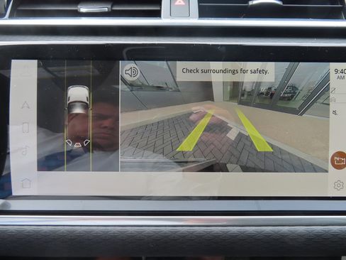 Used 2023 Land Rover Range Rover Velar R-Dynamic S image 34