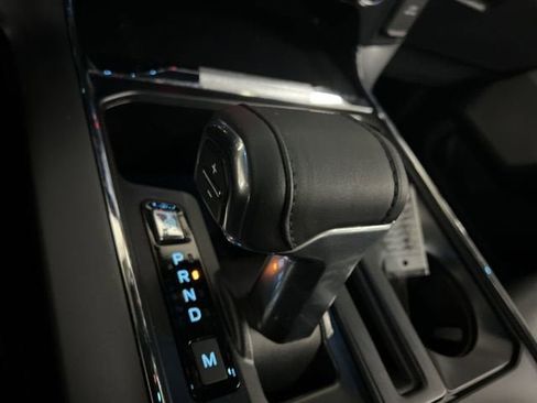 Used 2025 Ford F150 Lariat w/ Equipment Group 501A Mid image 16