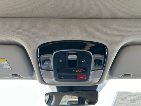Used 2023 Hyundai Tucson Limited AWD/4WD image 28