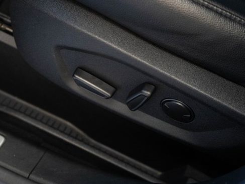 Used 2023 Ford Edge Titanium image 16