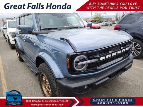 Used 2025 Ford Bronco Outer Banks AWD/4WD image 1