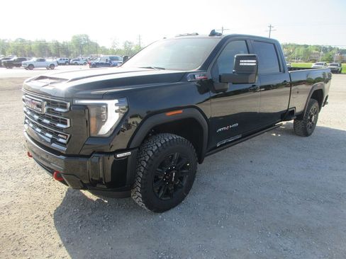 New 2026 GMC Sierra 3500 AT4 w/ AT4 Premium Plus Package AWD/4WD image 11