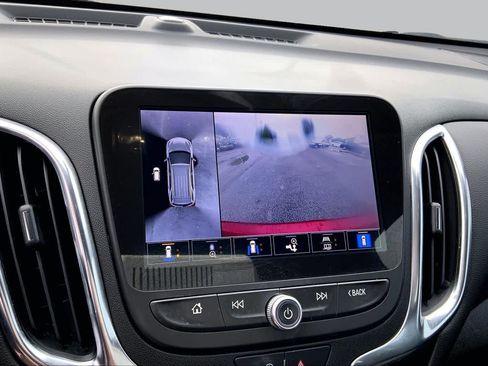 Used 2024 Chevrolet Equinox LT FWD image 22