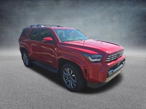 Used 2025 Toyota 4Runner Limited AWD/4WD image 2