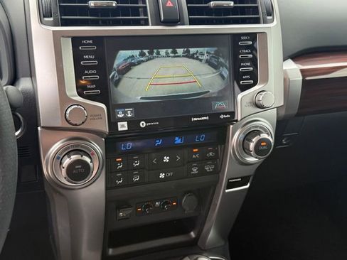 Used 2022 Toyota 4Runner Limited AWD/4WD image 18