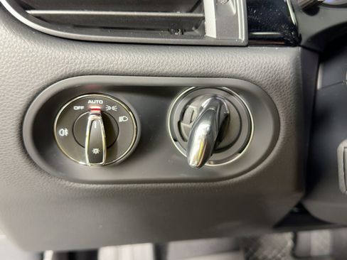 Used 2026 Porsche Macan S image 19