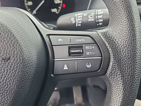Certified 2023 Honda HR-V LX image 20