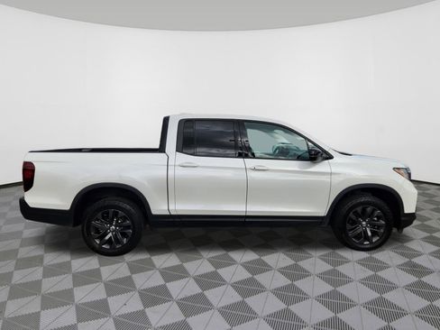 Certified 2024 Honda Ridgeline Sport image 6