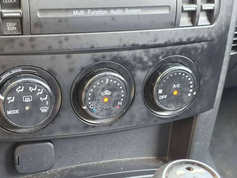 Used 2008 MAZDA MX-5 Miata Sport w/ Convenience Pkg RWD image 18