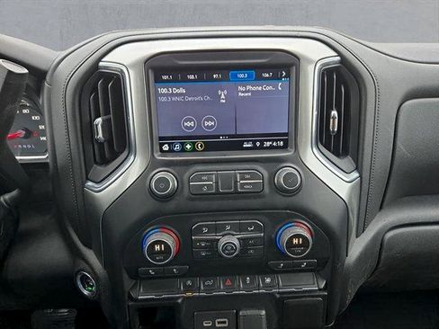 Used 2019 Chevrolet Silverado 1500 LT w/ All-Star Edition AWD/4WD image 17