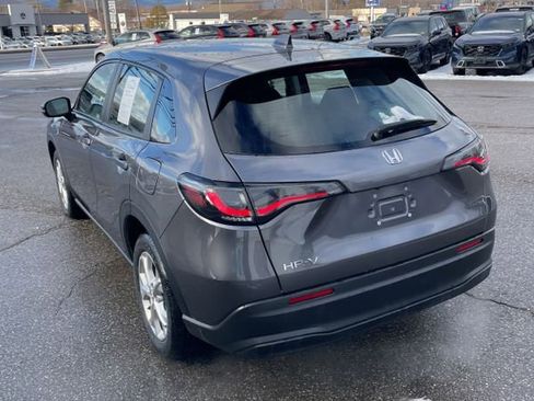 Used 2024 Honda HR-V LX image 9