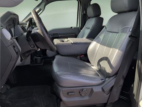 Used 2016 Ford F250 XLT w/ XLT Value Package image 10