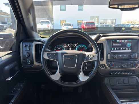Used 2019 GMC Sierra 3500 Denali w/ Duramax Plus Package image 37