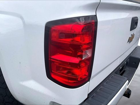 Used 2017 Chevrolet Silverado 1500 LT w/ All Star Edition AWD/4WD image 14