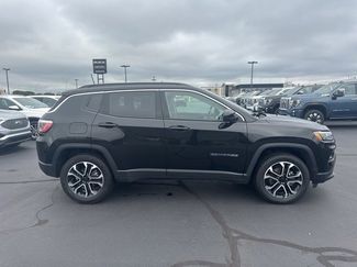 Used 2022 Jeep Compass Limited video 2