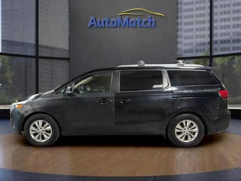 Used 2016 Kia Sedona LX w/ LX Convenience Package FWD image 6
