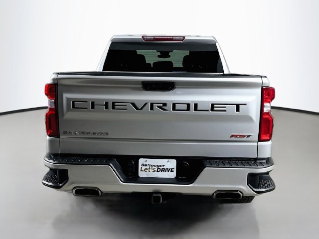 Used 2022 Chevrolet Silverado 1500 RST w/ Z71 Off-Road Package AWD/4WD image 12
