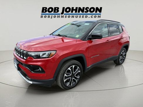 Used 2023 Jeep Compass Limited AWD/4WD image 7