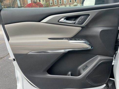 New 2026 Chevrolet Traverse LT w/ LPO, Floor Liner Package image 8