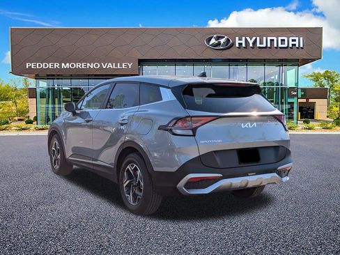 Used 2024 Kia Sportage LX image 6