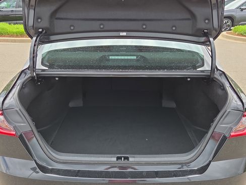 Used 2025 Toyota Camry LE image 13