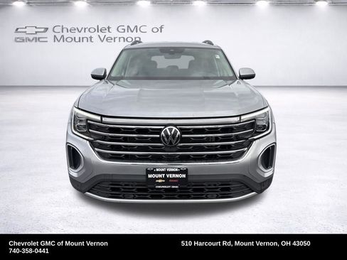 Used 2025 Volkswagen Atlas SE image 8