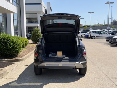 New 2026 Hyundai Kona Limited AWD/4WD image 9