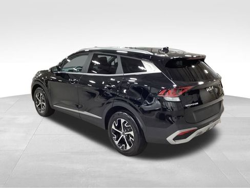Certified 2023 Kia Sportage EX image 4