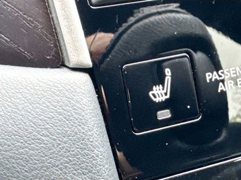 Used 2023 INFINITI Q50 Sensory RWD image 22