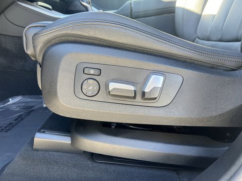 Used 2021 BMW X5 xDrive40i w/ Convenience Package image 13