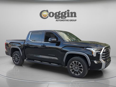 Certified 2025 Toyota Tundra Limited AWD/4WD image 7