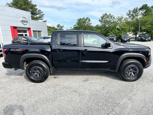 Used 2026 Nissan Frontier PRO-4X AWD/4WD image 8