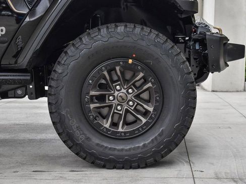 New 2025 Jeep Wrangler Unlimited Rubicon 392 image 10