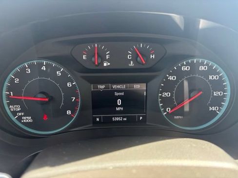 Used 2022 Chevrolet Malibu LT FWD image 13