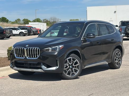 New 2026 BMW X1 xDrive28i w/ Technology Package image 1