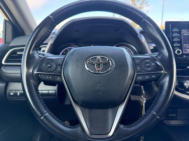 Used 2023 Toyota Camry SE FWD image 19