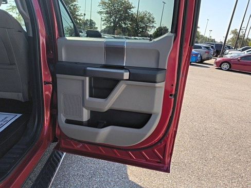 Used 2019 Ford F150 XLT w/ Equipment Group 302A Luxury image 16