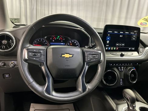 Used 2024 Chevrolet Blazer LT w/ Convenience Package image 15
