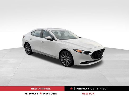 Used 2025 MAZDA MAZDA3 s FWD image 1