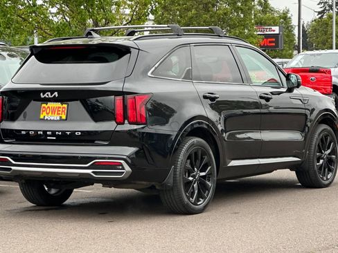 Used 2022 Kia Sorento SX FWD image 4