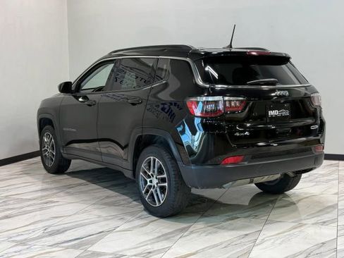 Used 2017 Jeep Compass Latitude w/ Popular Equipment Group image 8