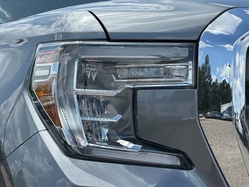 Used 2021 GMC Sierra 1500 Denali w/ Driver Alert Package II AWD/4WD image 5