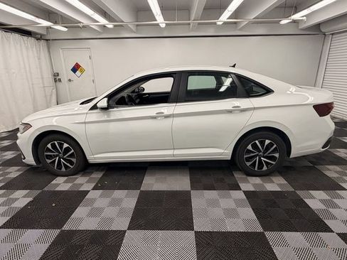 Used 2025 Volkswagen Jetta S FWD image 2
