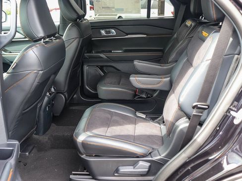 New 2026 Ford Explorer Tremor w/ Tremor Convenience Package AWD/4WD image 17